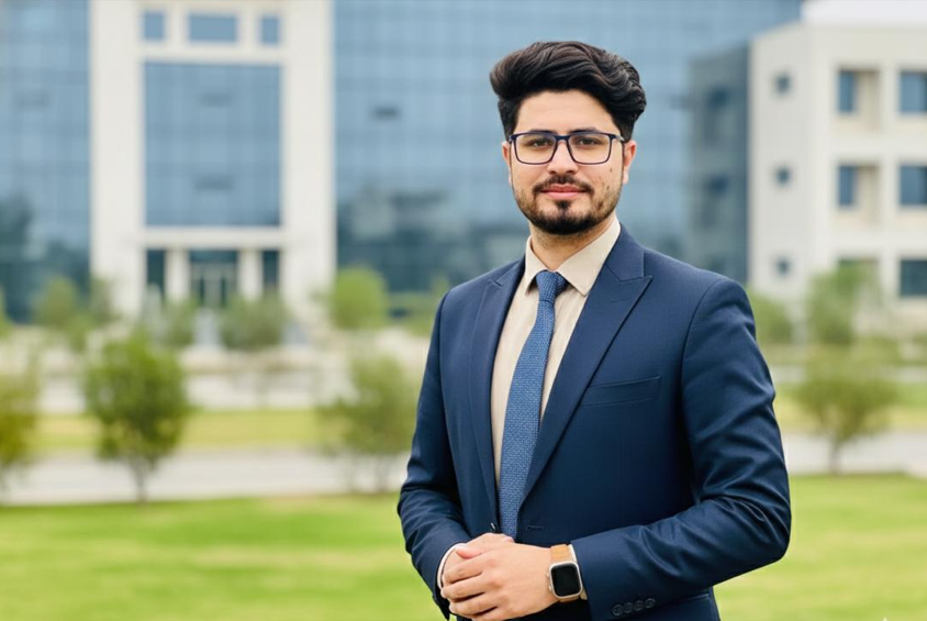Muh. Ajmal Azizi